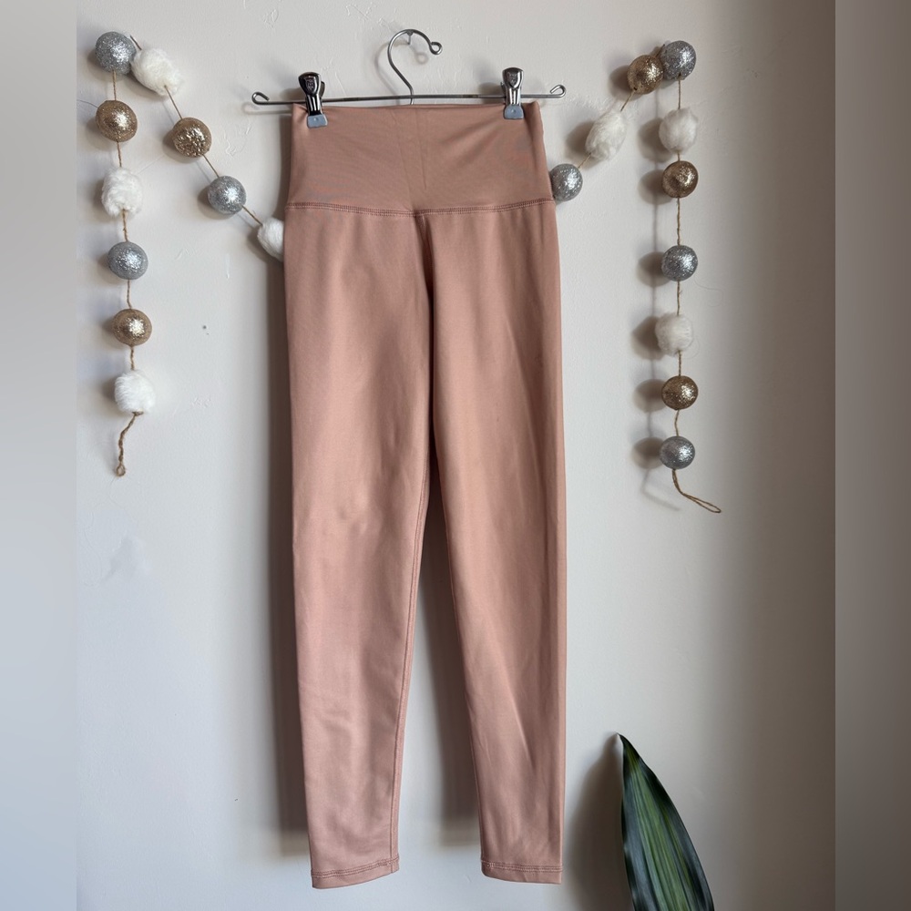 Aerie Peach High-Waisted Leggings